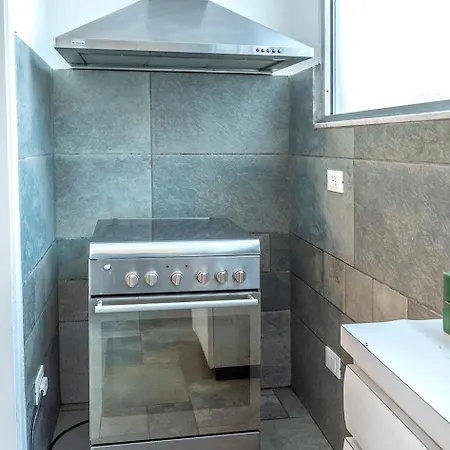 Con 3 A - Se032 Apartment